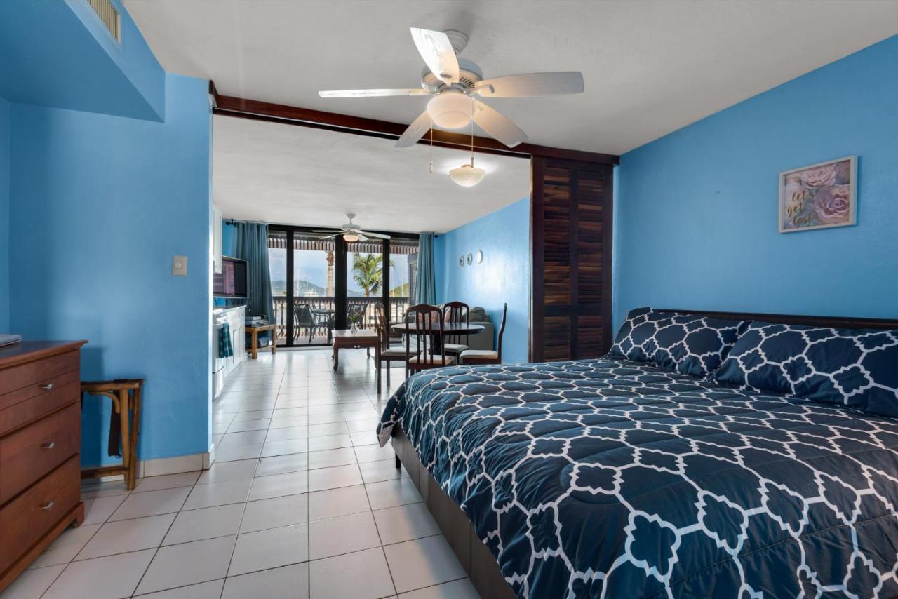 Sapphire Beach Resort East End  Экстерьер фото